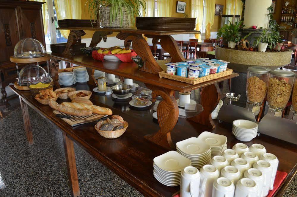 Hotel Lac Et Foret Saint-André-les-Alpes 외부 사진
