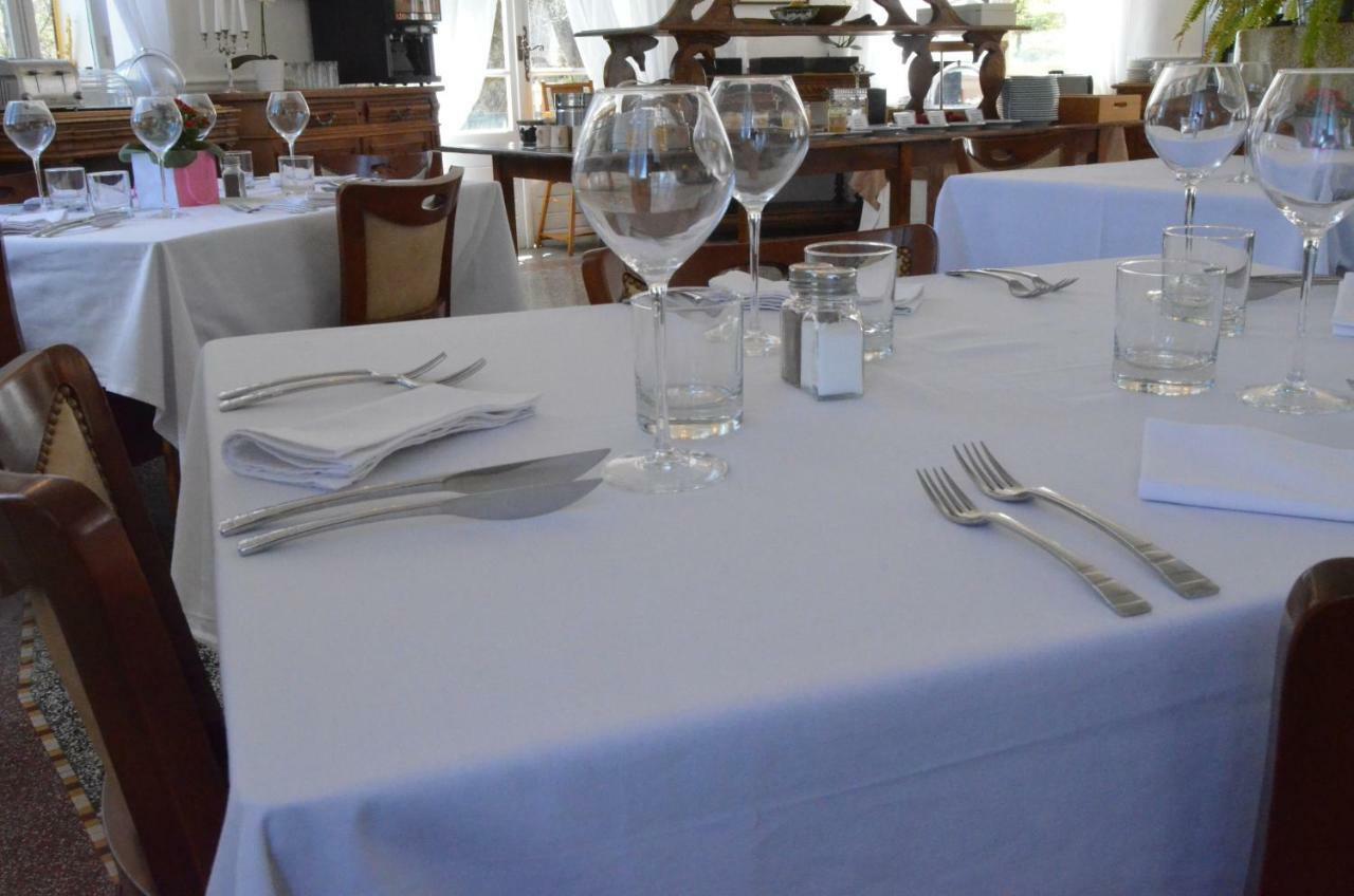 Hotel Lac Et Foret Saint-André-les-Alpes 외부 사진